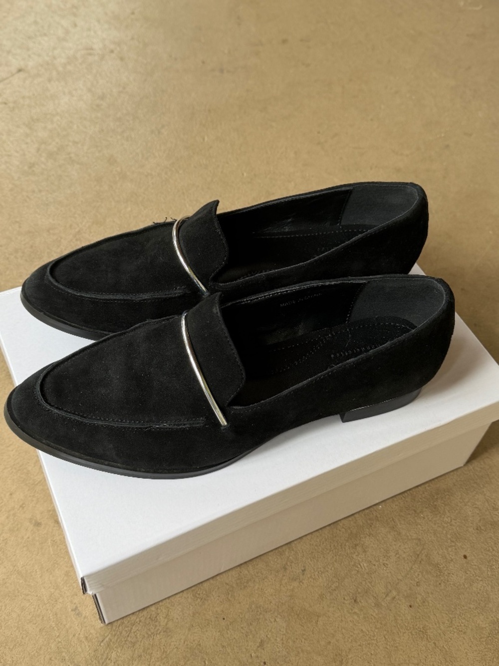 Rag & Co Handcrafted Black Suede Loafers Silver Bar Slip On Flats Women’s Shoes